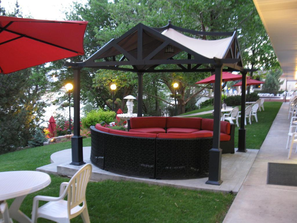 River Terrace Inn Green River Bagian luar foto